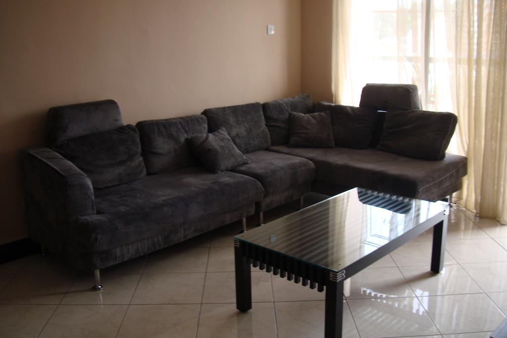 Dorcas Service Apartment - Marina Court Кота-Кинабалу Экстерьер фото
